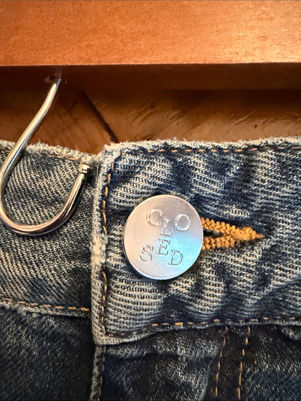 CLOSED baggy capri jeans shorts NWOT 450$ - Picture 12 of 14